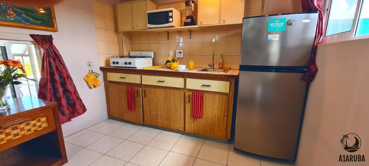 A1 Apartments Aruba Ораньестад Экстерьер фото