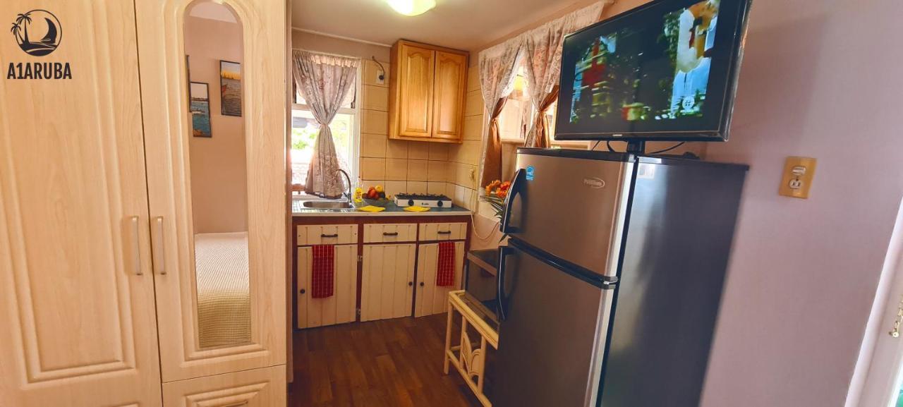A1 Apartments Aruba Ораньестад Экстерьер фото